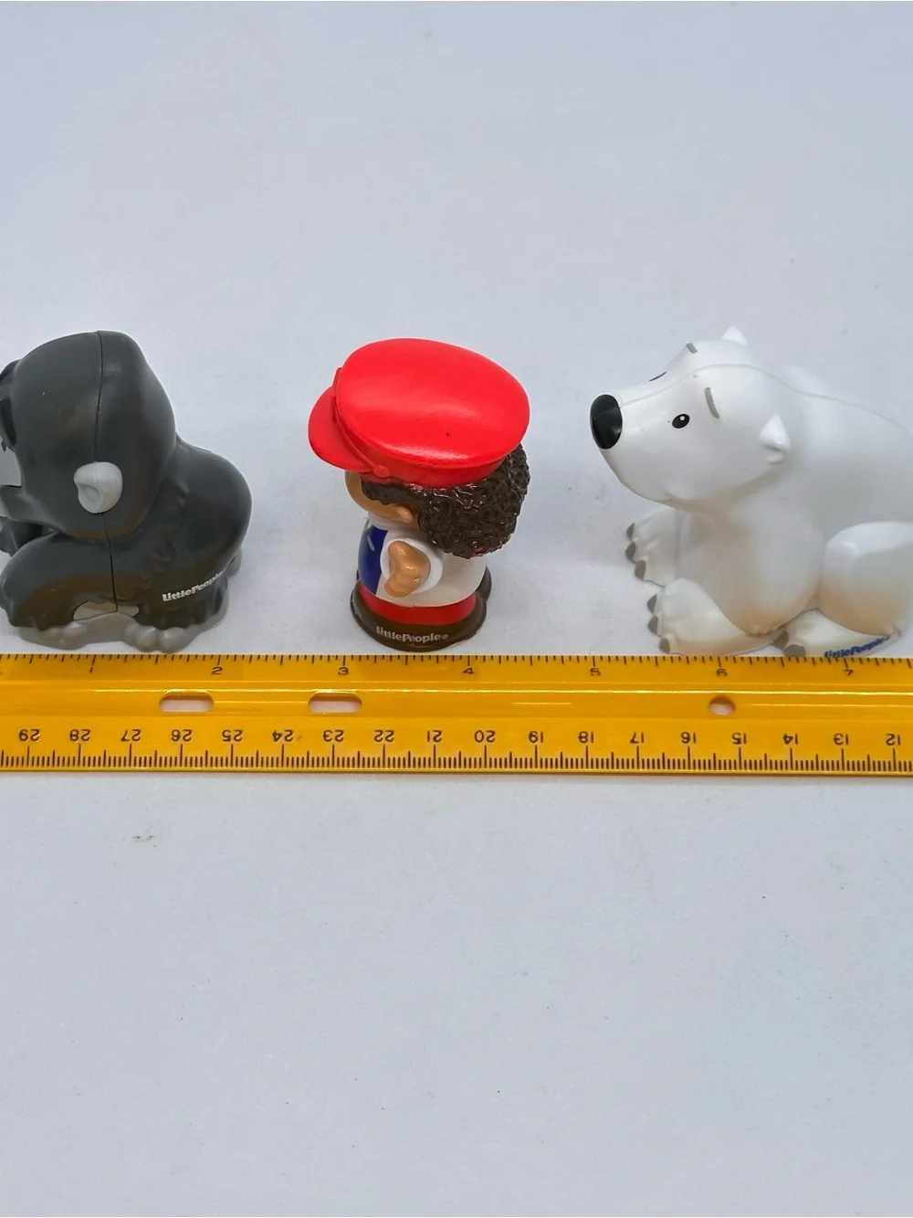 Fisher Price Little People Animal Train Polar Bear Gorilla Zoo Train w/3 Figures